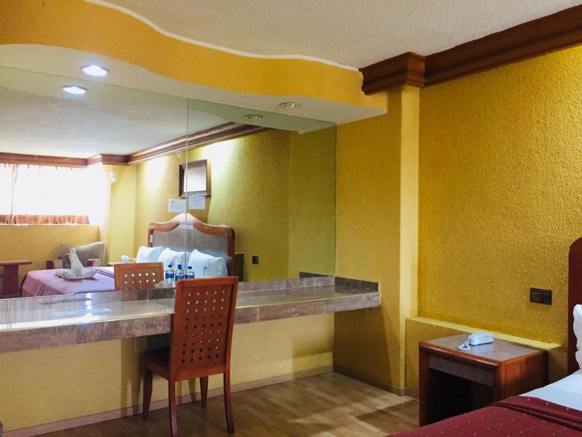 Hotel California Мексико Сити Екстериор снимка