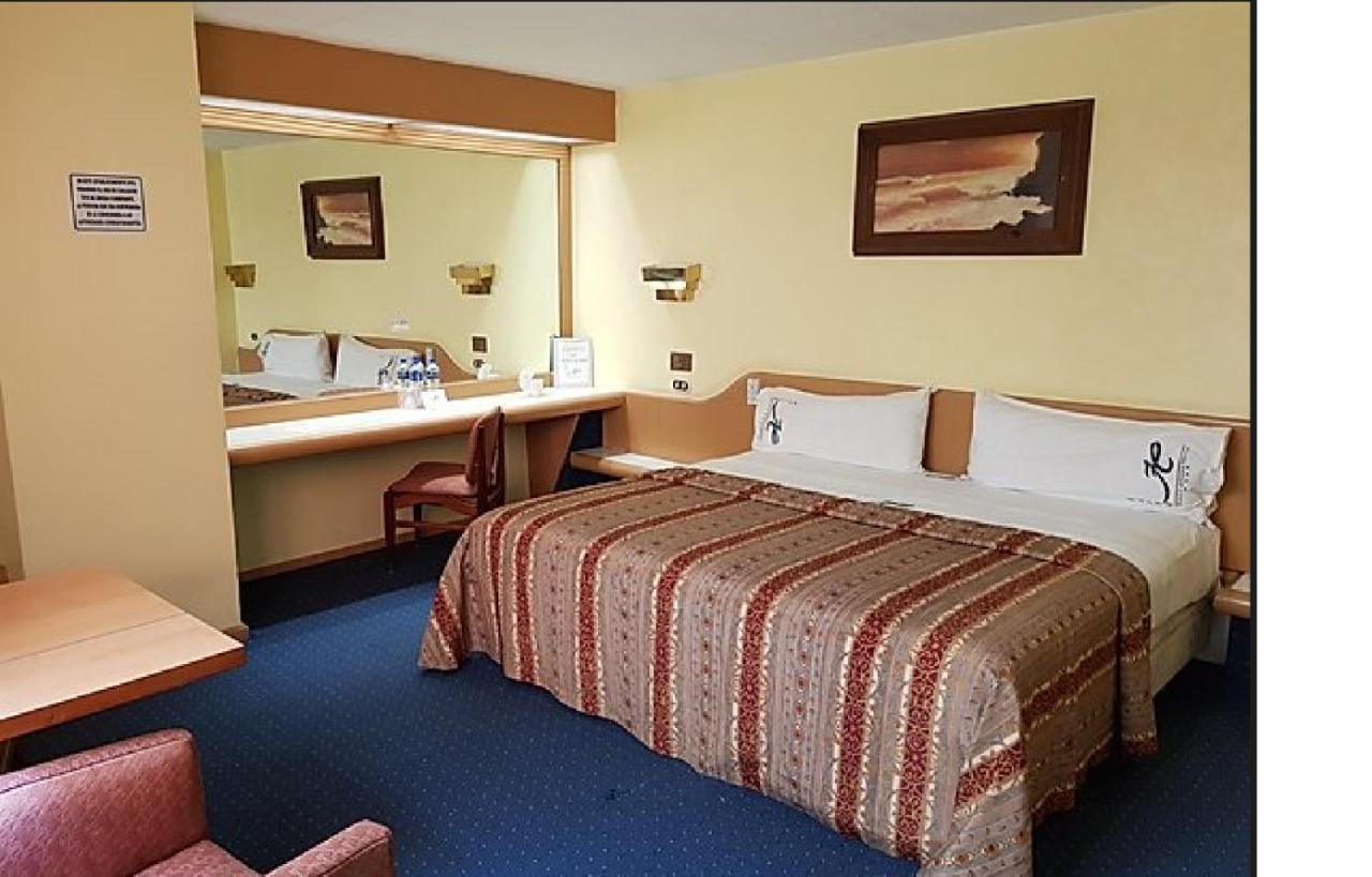 Hotel California Мексико Сити Екстериор снимка